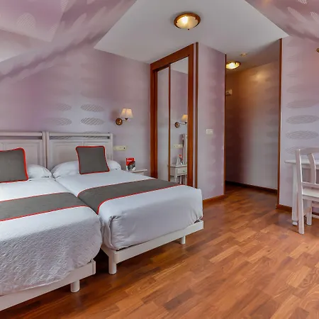 Puerto De Hotel 2*