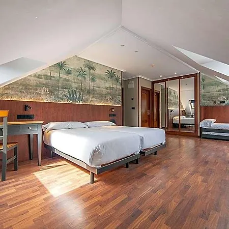 Hotell Puerto De