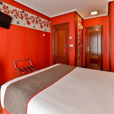 Hotel Puerto De 2*