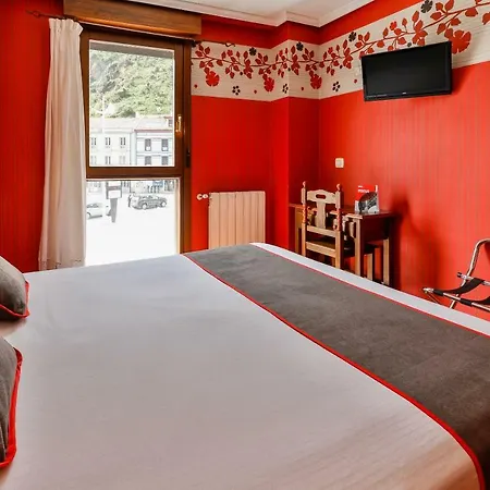 Hotel Puerto De 2*