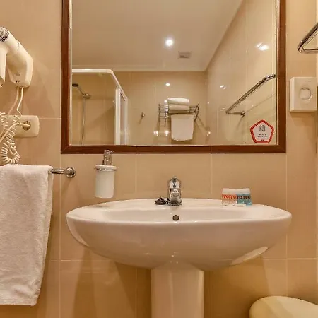 Puerto De Hotel 2*