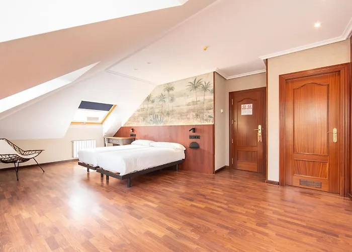 Hotel Puerto De Candás