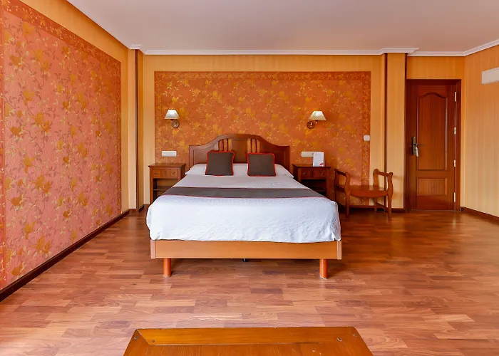 Puerto De Hotel Candás