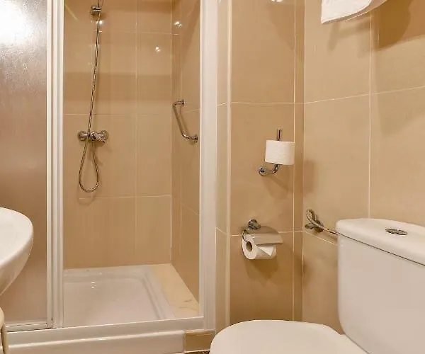 Puerto De 2* Candás