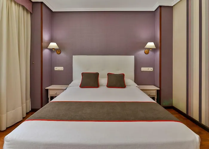 Puerto De Hotel Candás