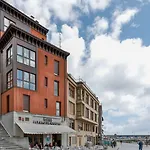 Puerto De Hotel 2*