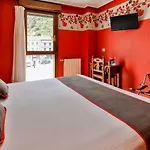 Szálloda Puerto De 2*