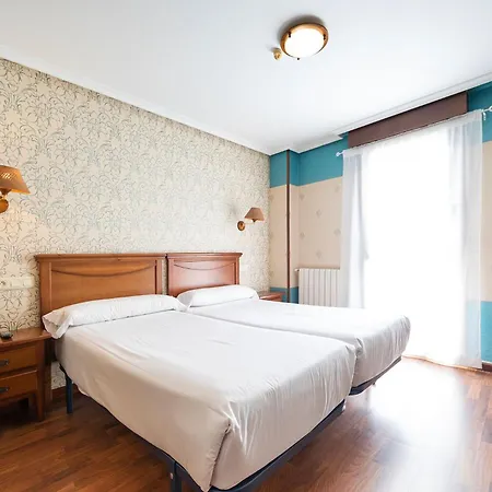 Hotel Puerto De 2*